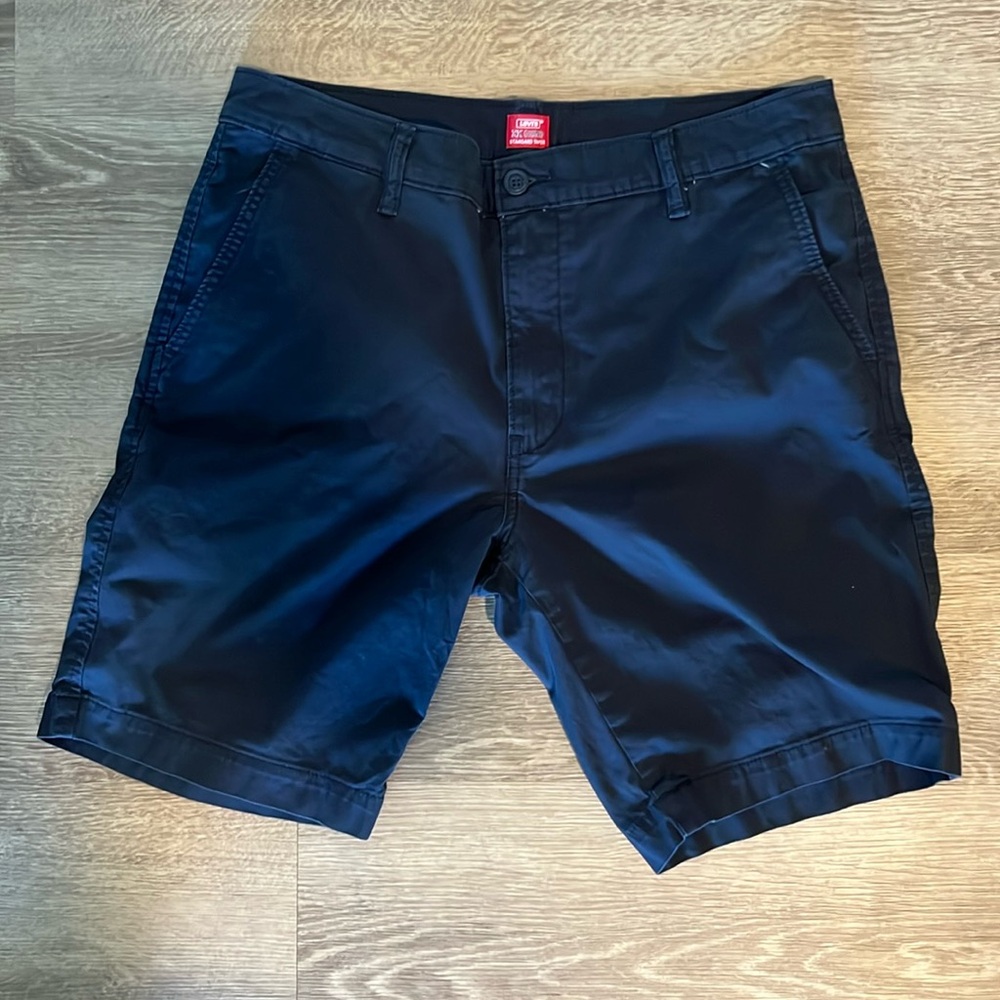 Levi’s navy chino shorts